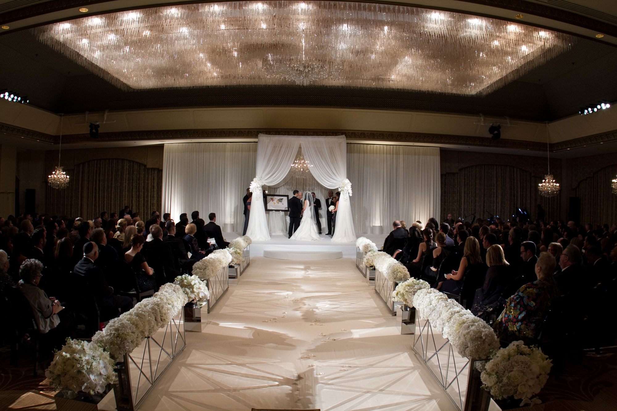 Romantic wedding ceremony at the Ritz Carlton Chicago