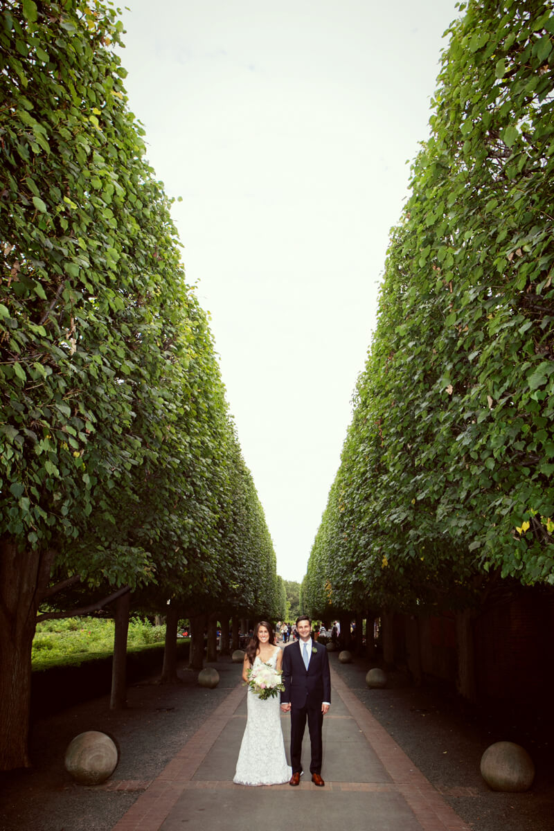 Chicago Botanic Gardens Bride and Groom